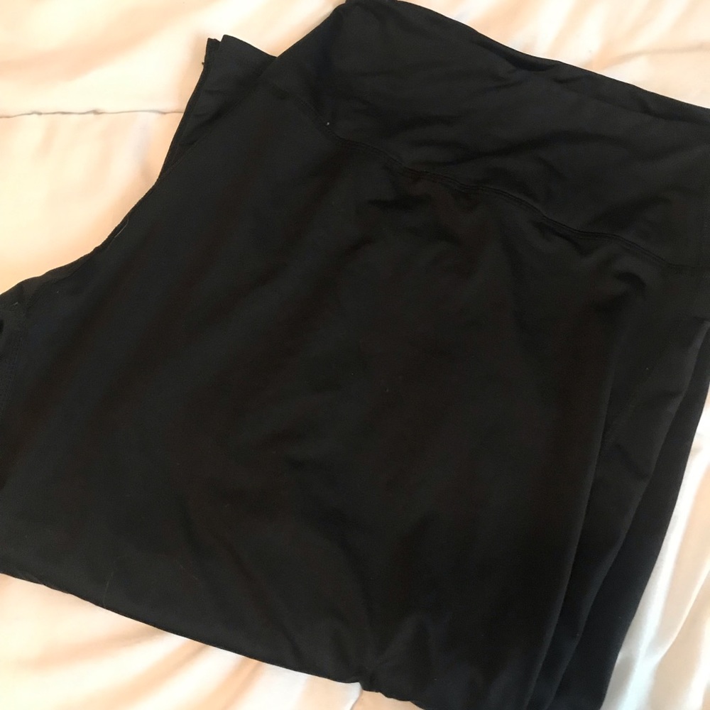 Workout capris.